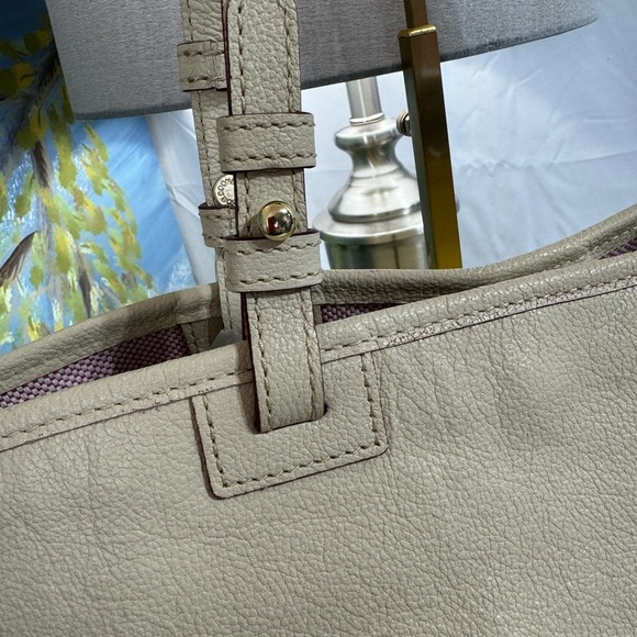 Dooney and Bourke Pebble Leather Tote Shoulder Bag Ivory NWOT - Picture 6 of 9